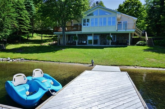 Cottagerentals247.com Inc.   - 231 Bay Lake  $3000 Sum wk image 0