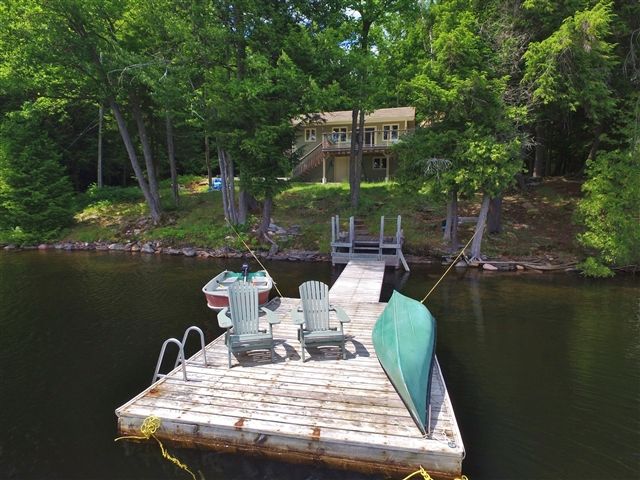 Cottagerentals247.com Inc.   - 356 Eels Lake  $1850/Summer wk image 0
