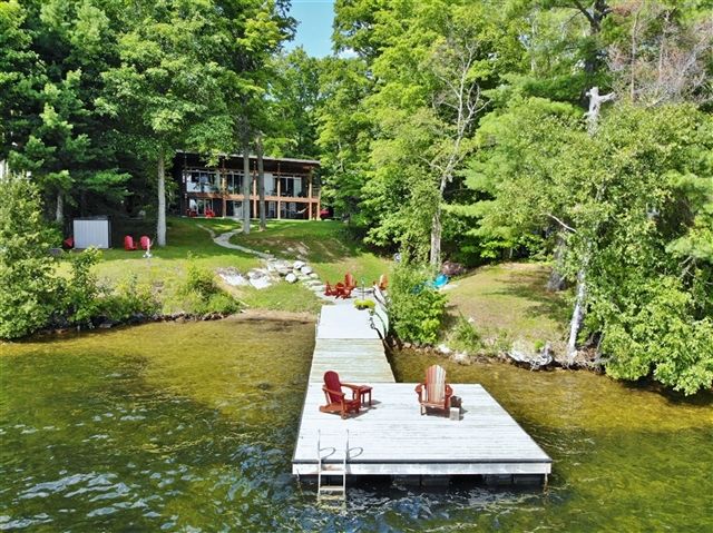 Cottagerentals247.com Inc.   - 399 Paudash Lake   $5200/wk image 0