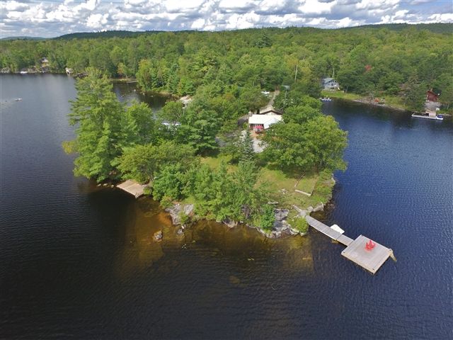 Cottagerentals247.com Inc.   - 432 Weslemkoon Lake $3950/wk image 0