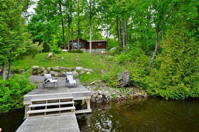 Cottagerentals247.com Inc.   - 476 Salmon Trout LK  $2500/Sum image 0