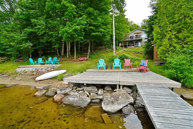 Cottagerentals247.com Inc.   - 486 Diamond Lake  $3500/wk image 0