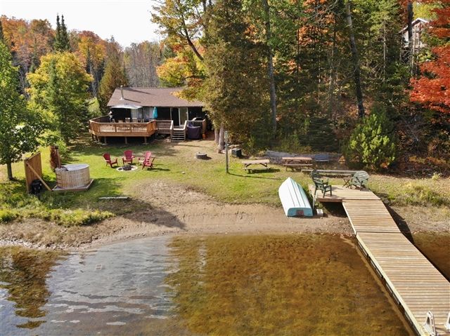 Cottagerentals247.com Inc.   - 499 Spurr Lake $2000/wk Summer image 0