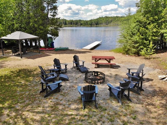 Cottagerentals247.com Inc.   - 500 Moxam Lake $3000/summer wk image 0